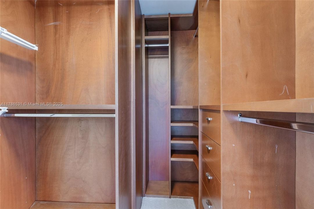 En Venta: $769,000 (2 camas, 2 baños, 1449 Pies cuadrados)