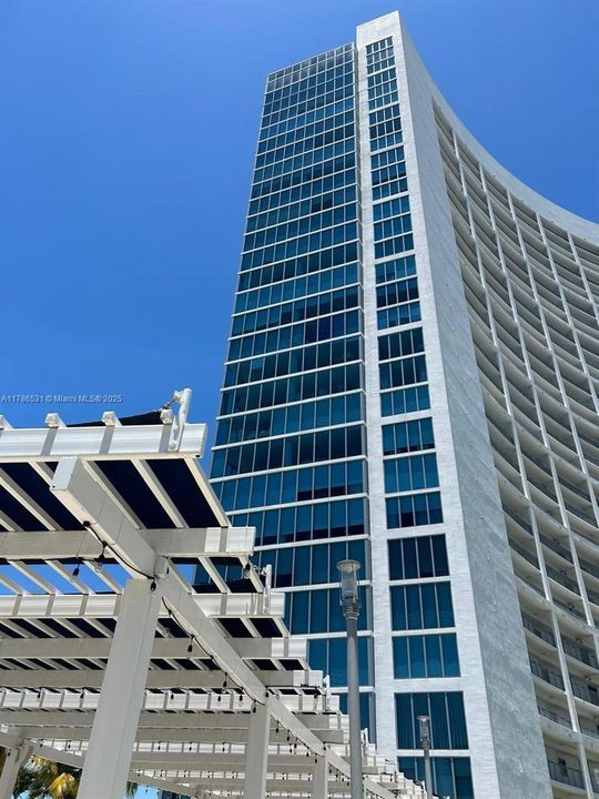 En Venta: $769,000 (2 camas, 2 baños, 1449 Pies cuadrados)