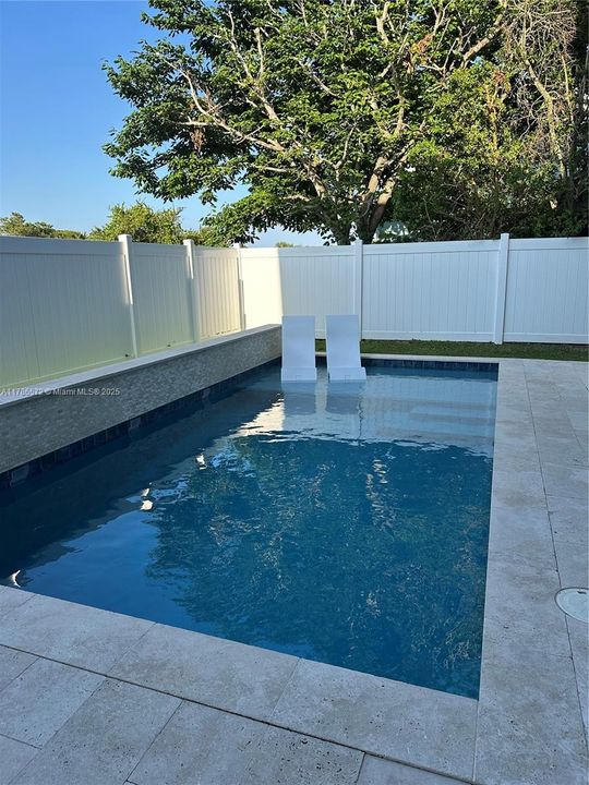 Recently Rented: $16,000 (5 beds, 4 baths, 3175 Square Feet)