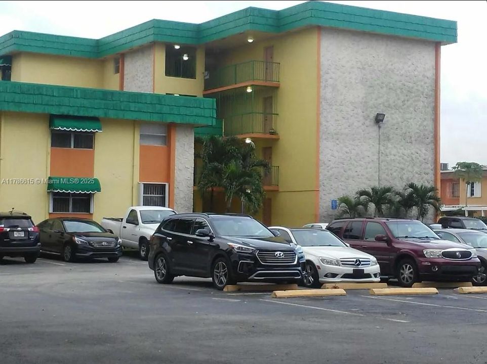 En Venta: $198,900 (1 camas, 1 baños, 600 Pies cuadrados)