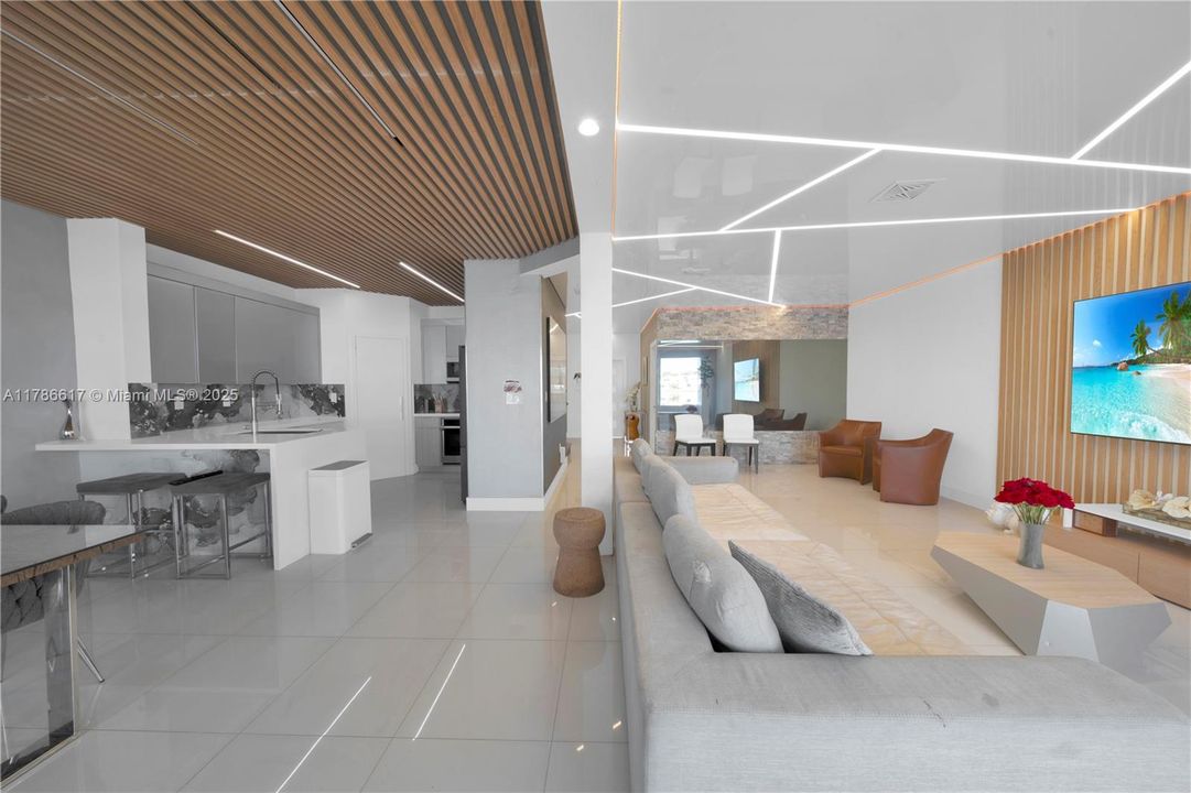 For Sale: $1,100,000 (4 beds, 3 baths, 2287 Square Feet)