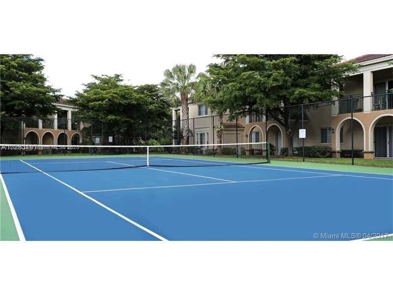 Недавно арендовано: $2,580 (2 спален, 2 ванн, 1205 Квадратных фут)