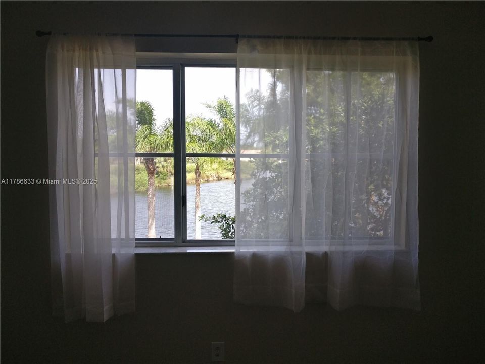 Недавно арендовано: $2,580 (2 спален, 2 ванн, 1205 Квадратных фут)