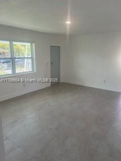 Recently Sold: $499,000 (3 beds, 2 baths, 1072 Square Feet)