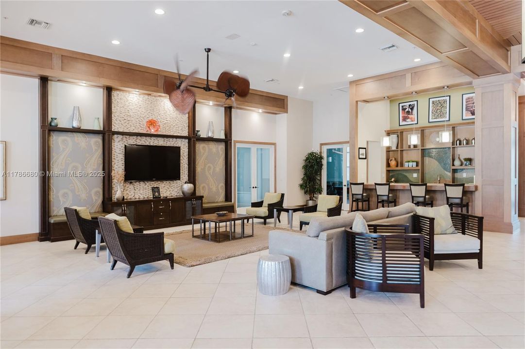 Недавно арендовано: $6,000 (4 спален, 3 ванн, 2720 Квадратных фут)