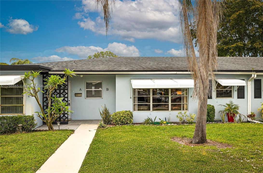 Vendido Recientemente: $130,000 (1 camas, 1 baños, 994 Pies cuadrados)