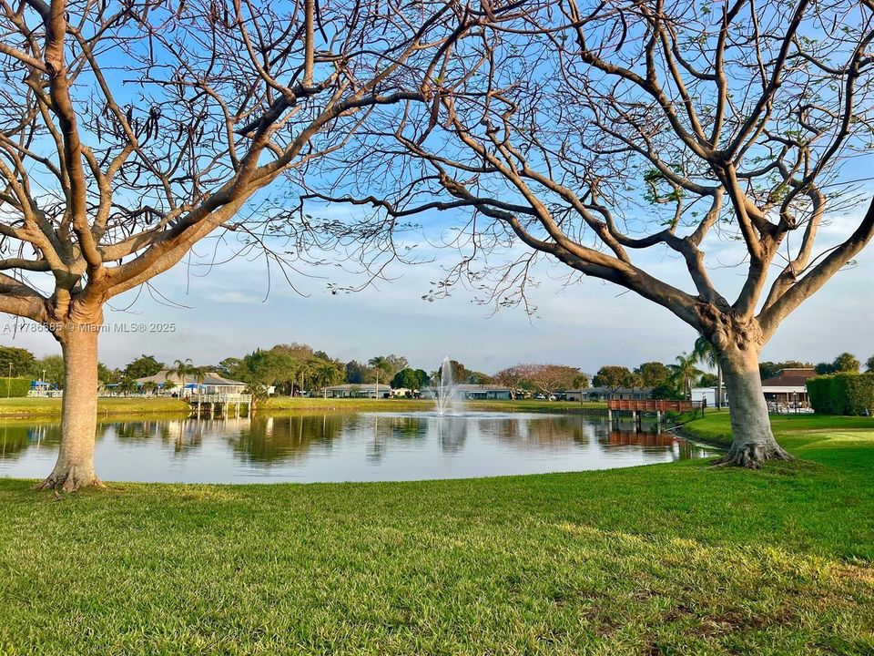 Vendido Recientemente: $130,000 (1 camas, 1 baños, 994 Pies cuadrados)