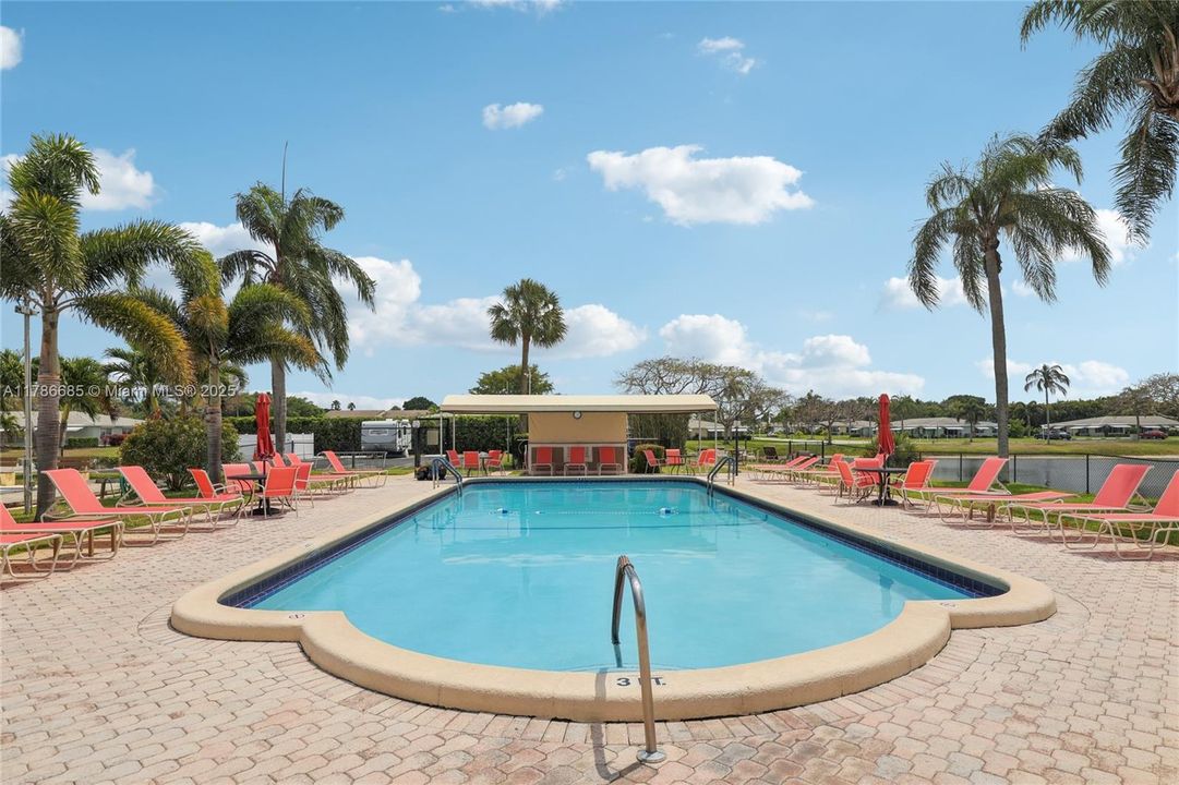 Vendido Recientemente: $130,000 (1 camas, 1 baños, 994 Pies cuadrados)