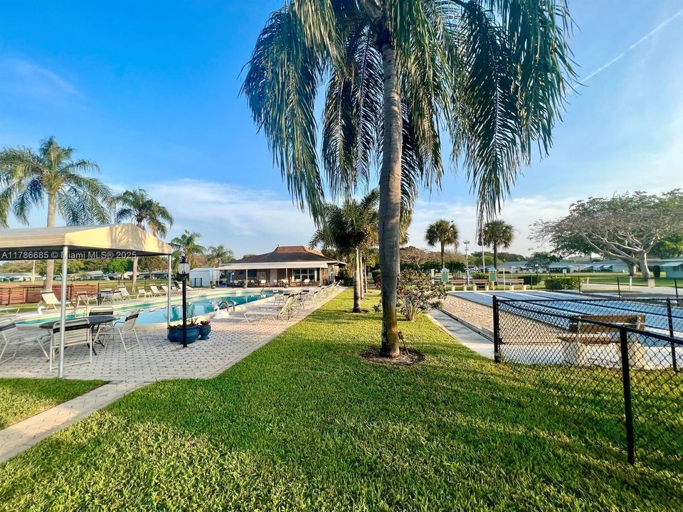 Vendido Recientemente: $130,000 (1 camas, 1 baños, 994 Pies cuadrados)