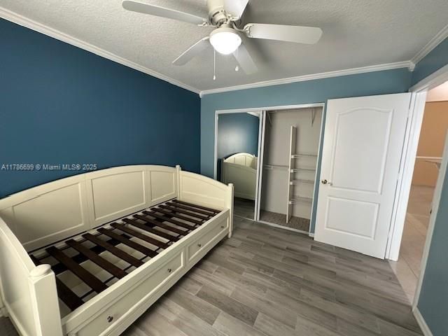 Recently Sold: $595,000 (3 beds, 2 baths, 1571 Square Feet)