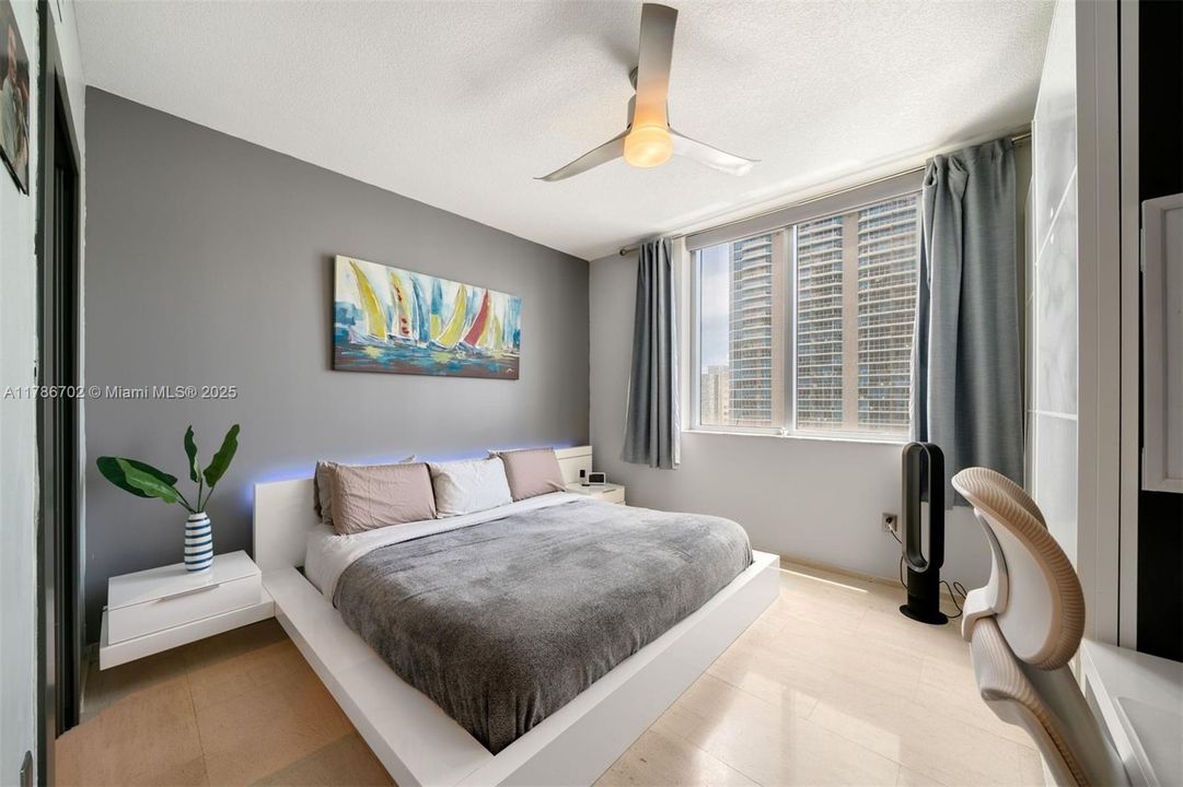 Vendido Recientemente: $497,500 (1 camas, 1 baños, 963 Pies cuadrados)