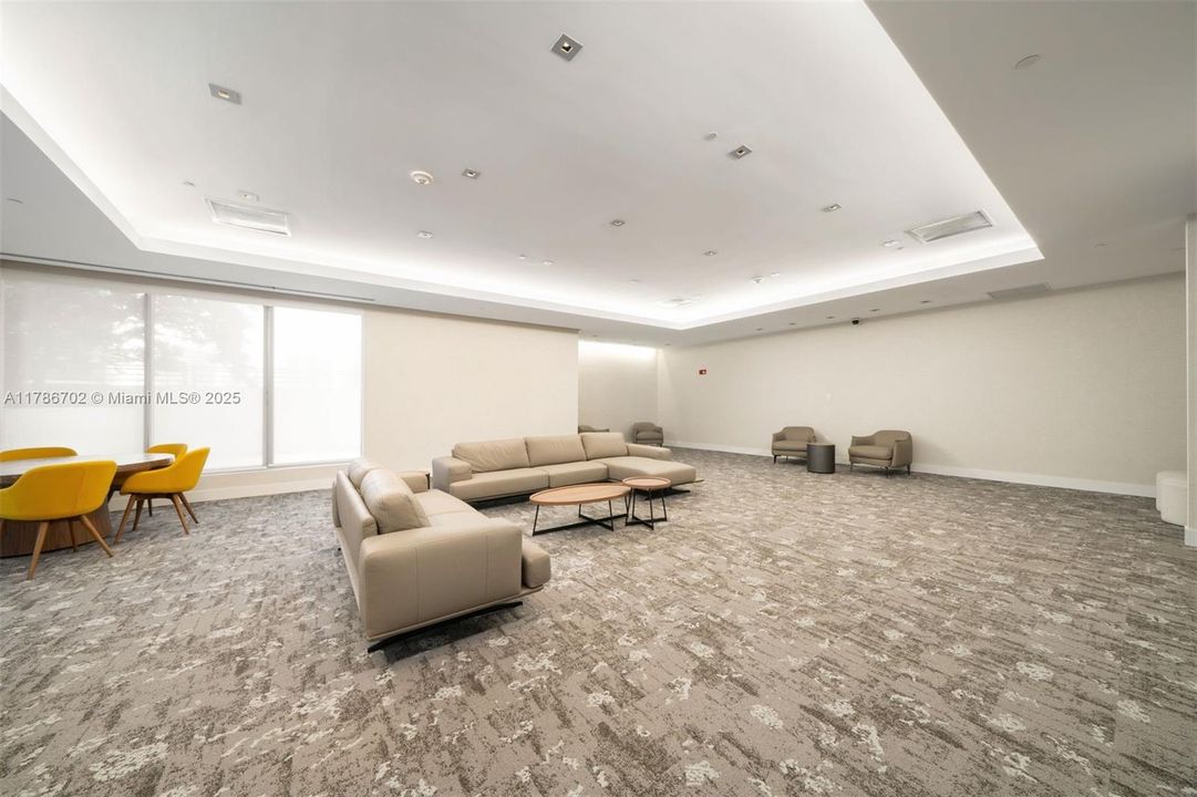 Vendido Recientemente: $497,500 (1 camas, 1 baños, 963 Pies cuadrados)