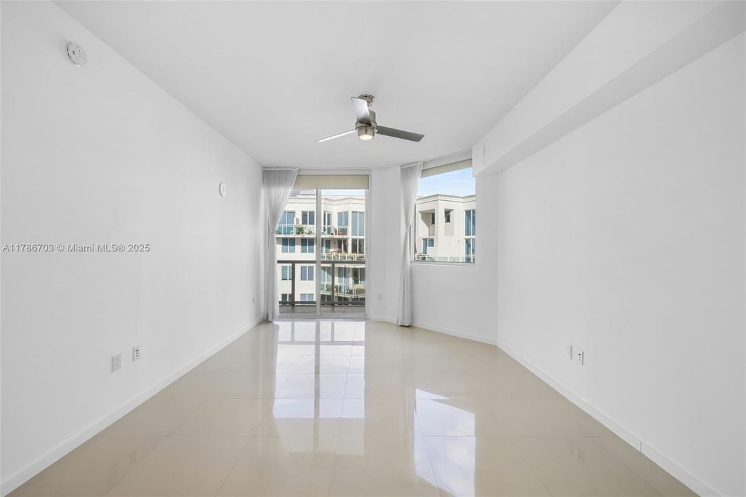 En Venta: $580,000 (2 camas, 2 baños, 1343 Pies cuadrados)