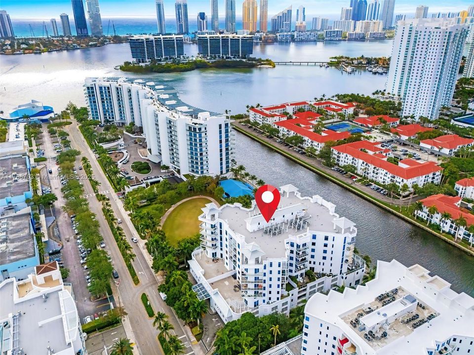 En Venta: $580,000 (2 camas, 2 baños, 1343 Pies cuadrados)