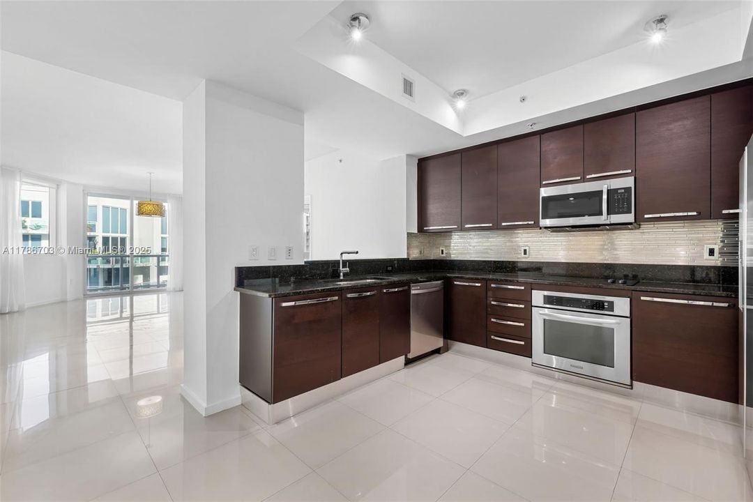 En Venta: $580,000 (2 camas, 2 baños, 1343 Pies cuadrados)