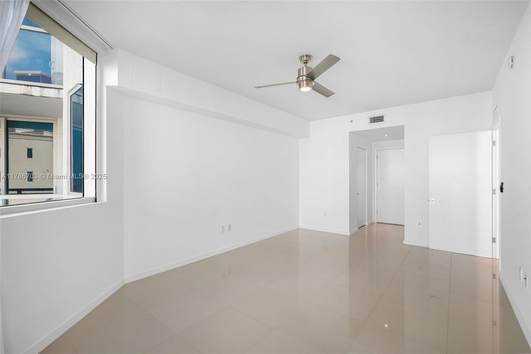 En Venta: $580,000 (2 camas, 2 baños, 1343 Pies cuadrados)