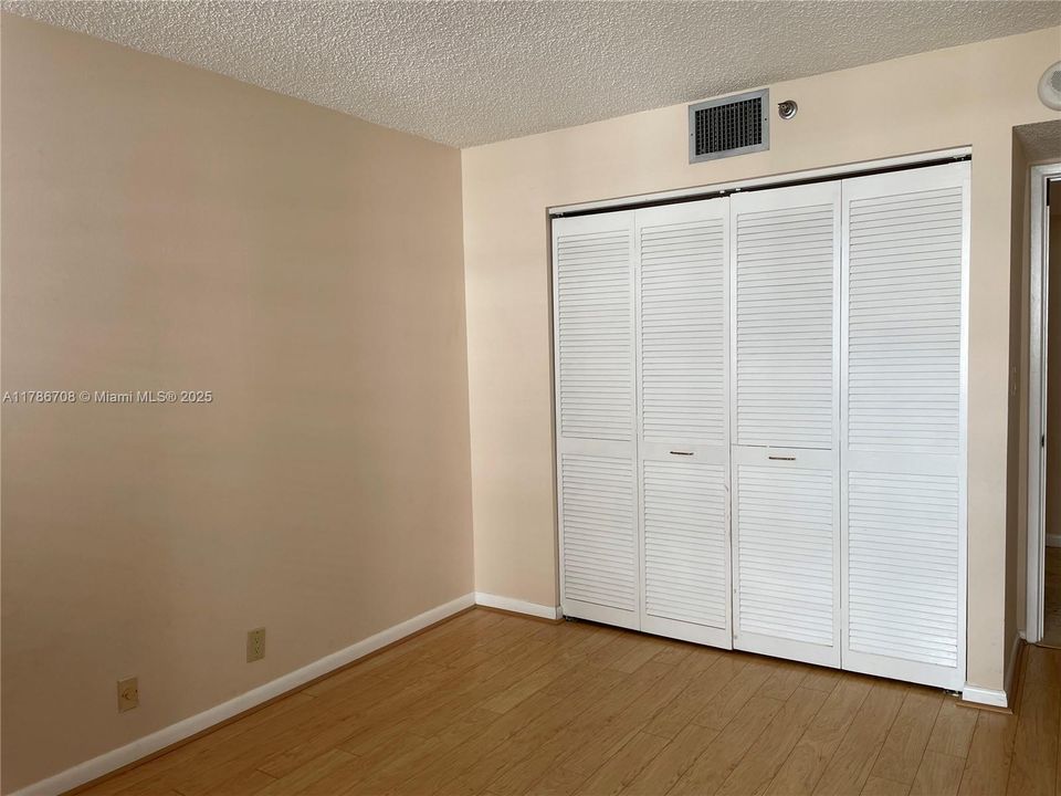 Недавно арендовано: $4,500 (2 спален, 2 ванн, 1435 Квадратных фут)