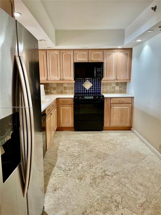 Недавно арендовано: $4,500 (2 спален, 2 ванн, 1435 Квадратных фут)