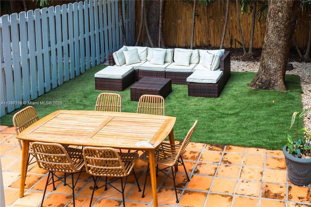 For Sale: $3,200,000 (0 beds, 0 baths, 2312 Square Feet)