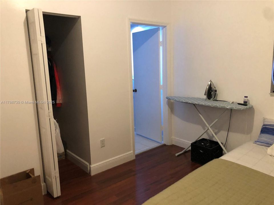 Recientemente alquilado: $2,500 (3 camas, 3 baños, 1382 Pies cuadrados)