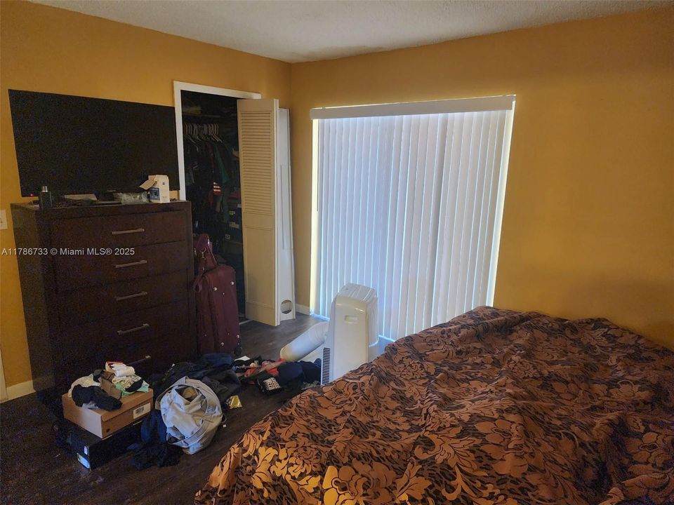 待售: $220,000 (2 贝兹, 2 浴室, 0 平方英尺)