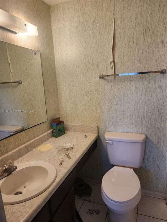 待售: $220,000 (2 贝兹, 2 浴室, 0 平方英尺)