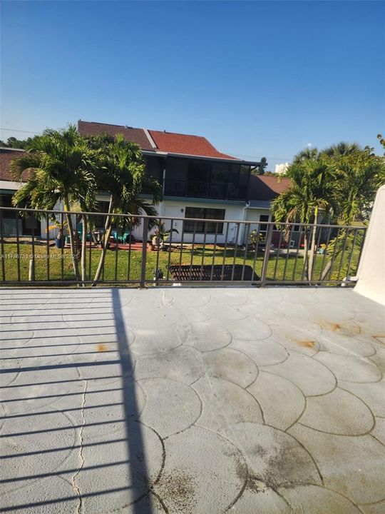 待售: $220,000 (2 贝兹, 2 浴室, 0 平方英尺)