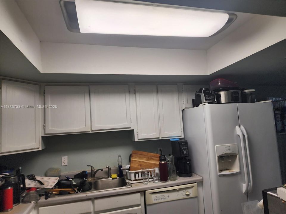 待售: $220,000 (2 贝兹, 2 浴室, 0 平方英尺)