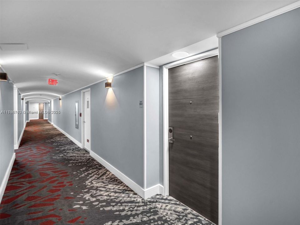 最近售出: $135,999 (1 贝兹, 1 浴室, 470 平方英尺)