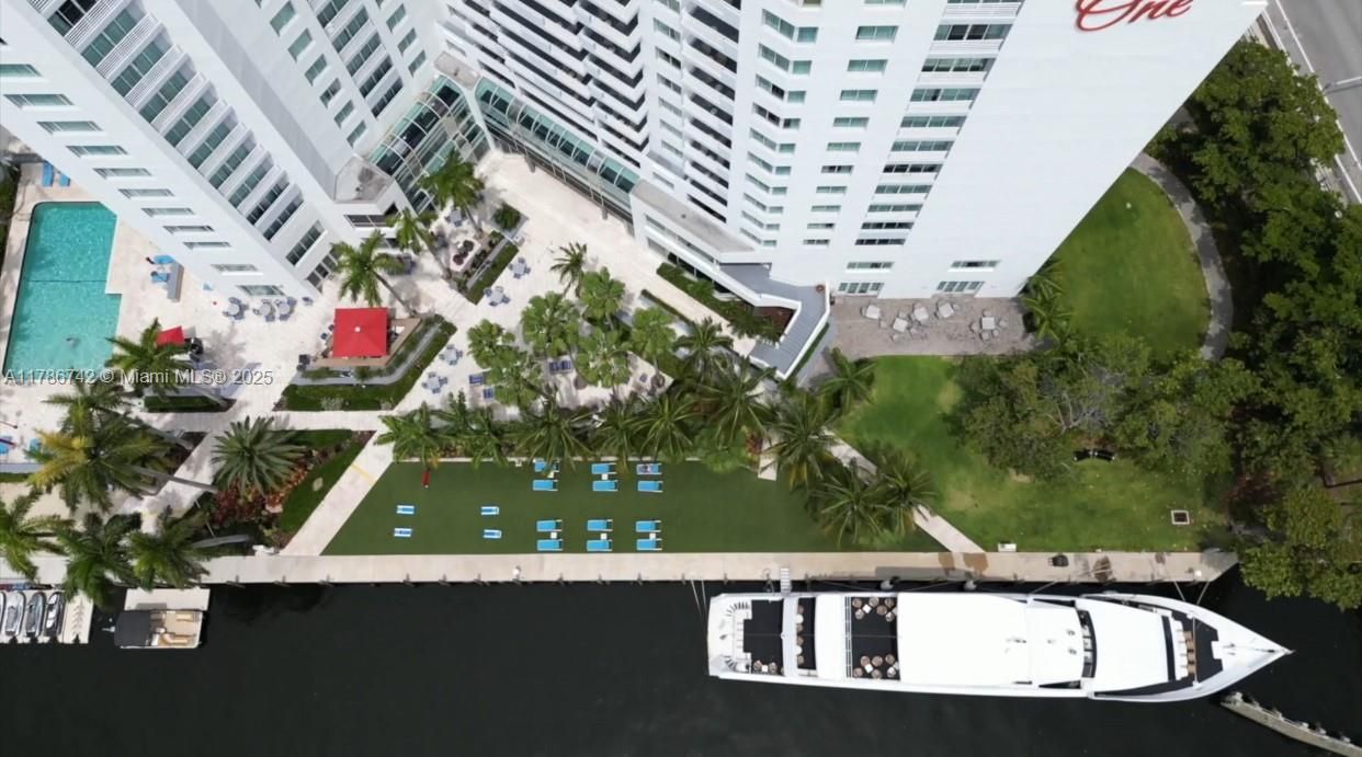 最近售出: $135,999 (1 贝兹, 1 浴室, 470 平方英尺)