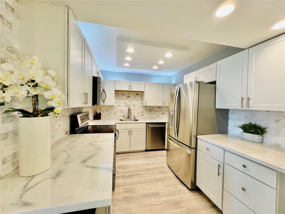 Recientemente alquilado: $2,750 (2 camas, 2 baños, 1280 Pies cuadrados)