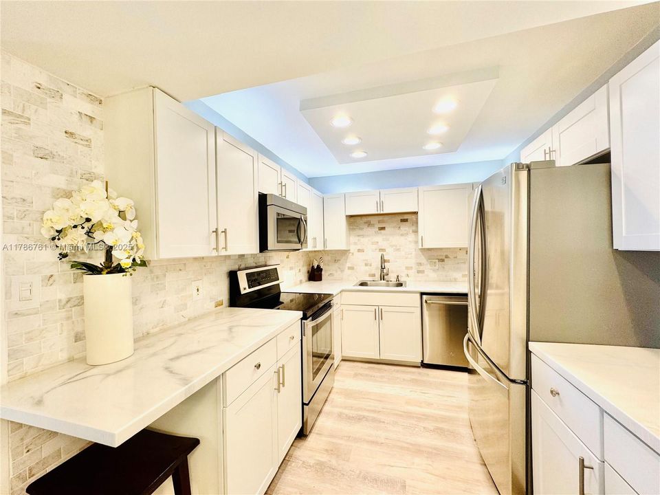 Recientemente alquilado: $2,750 (2 camas, 2 baños, 1280 Pies cuadrados)