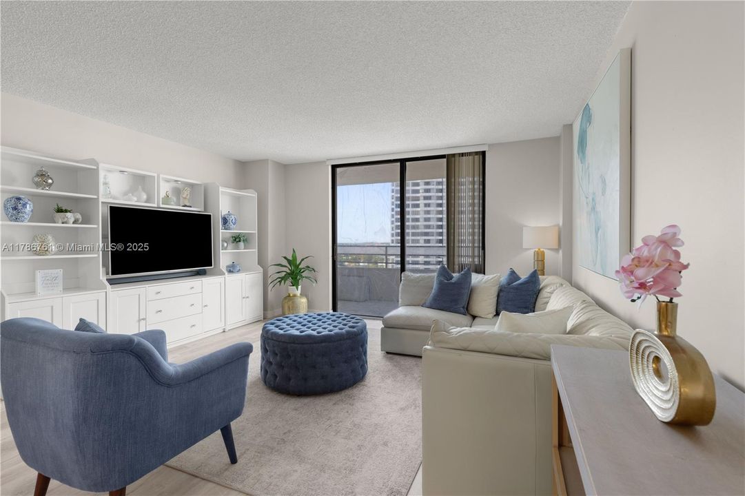 Recientemente alquilado: $2,750 (2 camas, 2 baños, 1280 Pies cuadrados)