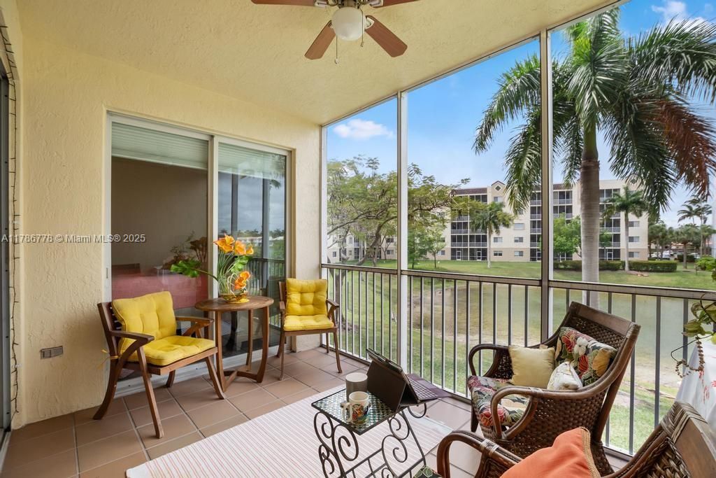 Recently Rented: $3,000 (2 beds, 2 baths, 1710 Square Feet)