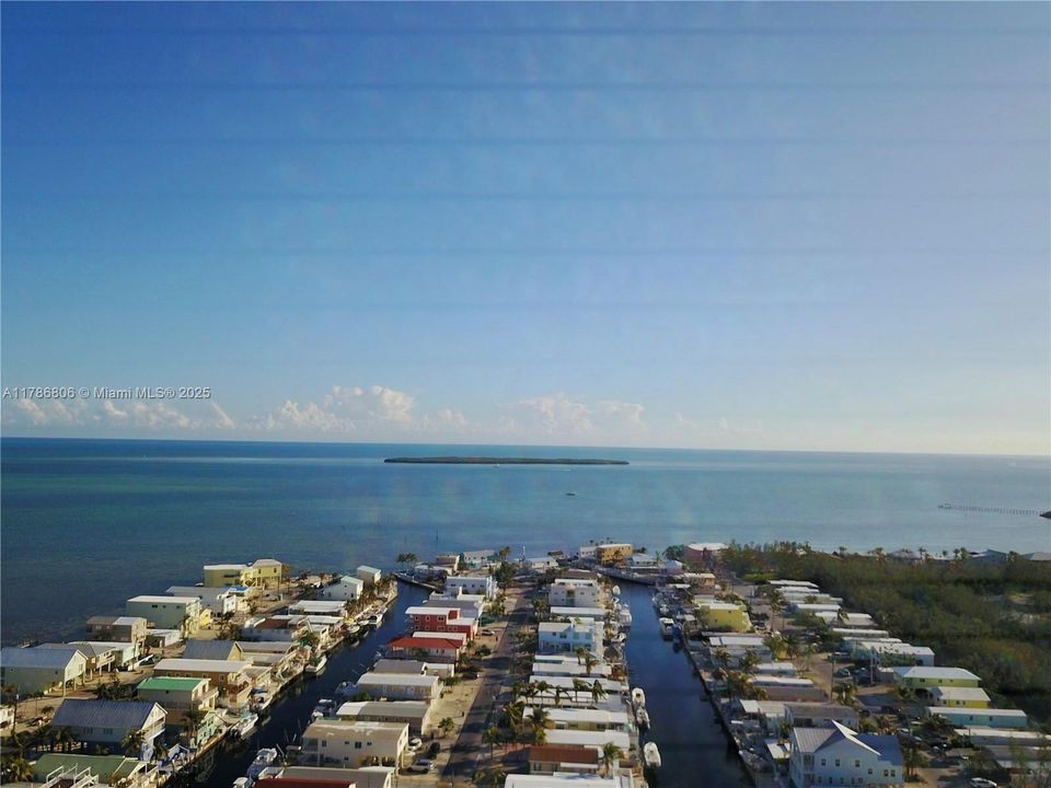 Vendido Recientemente: $799,900 (3 camas, 2 baños, 1364 Pies cuadrados)