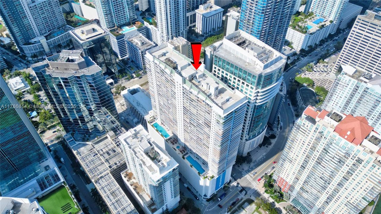 Vendido Recientemente: $854,900 (3 camas, 2 baños, 1232 Pies cuadrados)