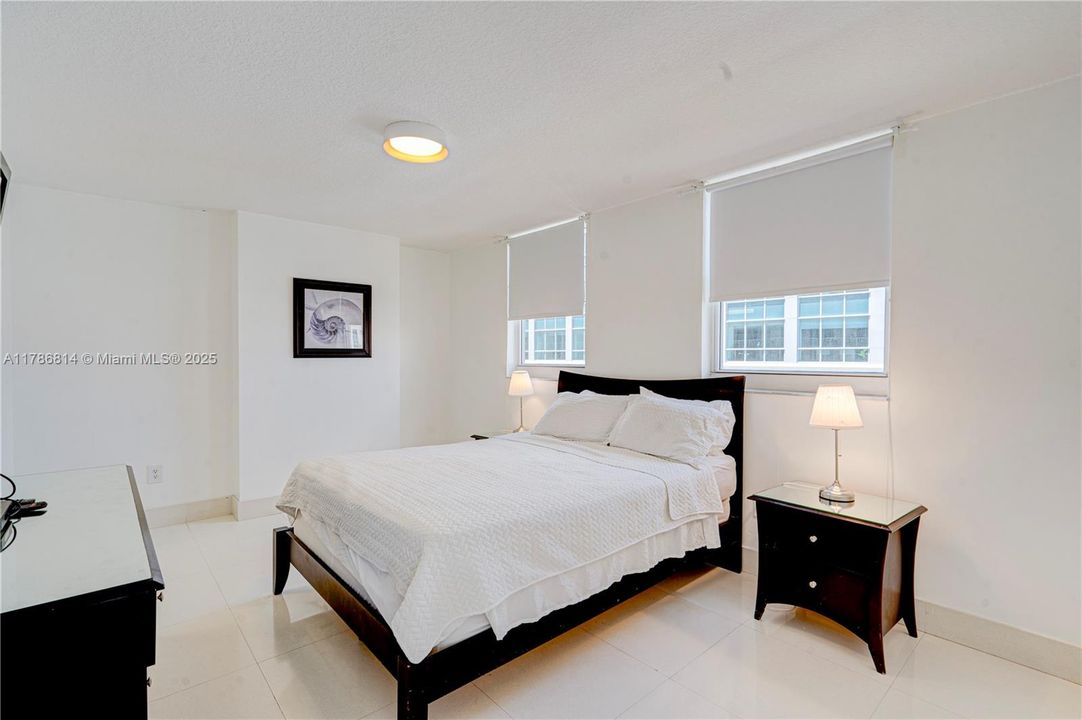 Vendido Recientemente: $854,900 (3 camas, 2 baños, 1232 Pies cuadrados)