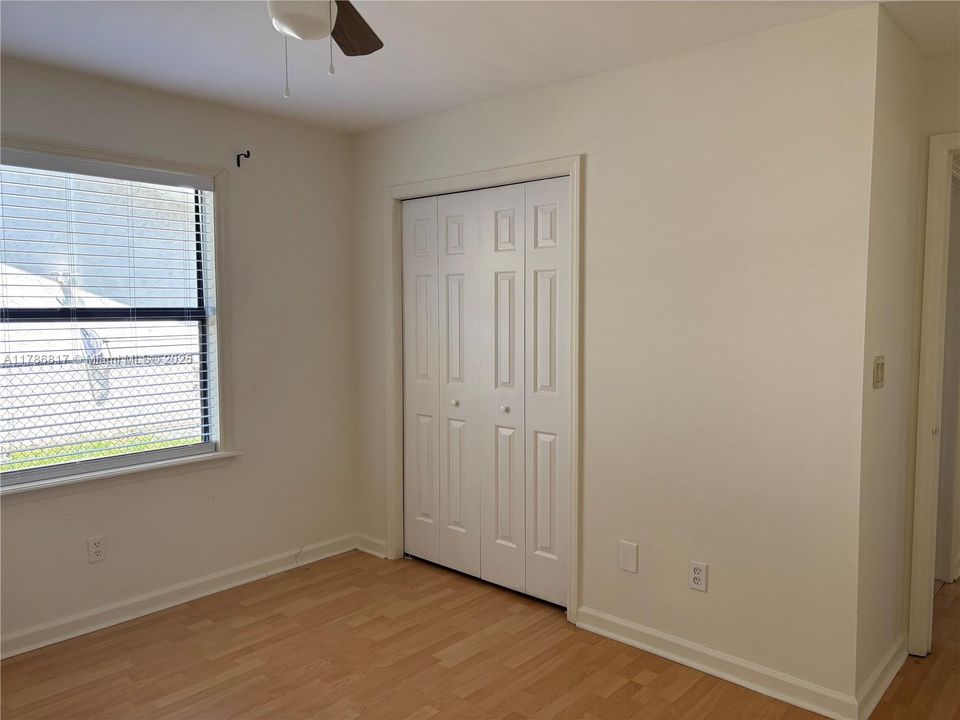 Недавно арендовано: $3,400 (3 спален, 2 ванн, 1992 Квадратных фут)