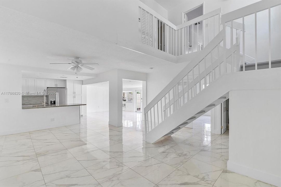 Recently Rented: $3,500 (3 beds, 2 baths, 1156 Square Feet)