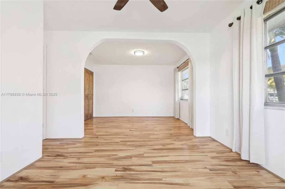 2 rooms converted to one big room, easily converted back to 2 separate rooms