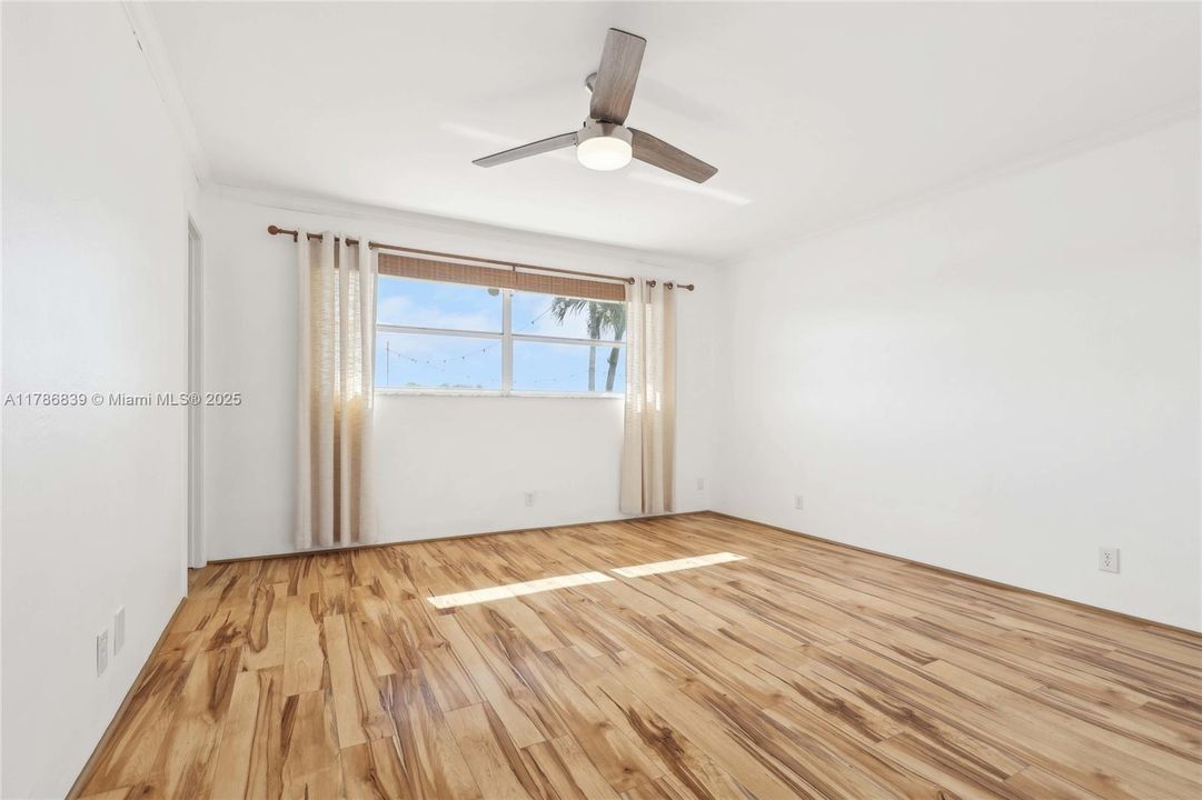 Master Bedroom No Furniture