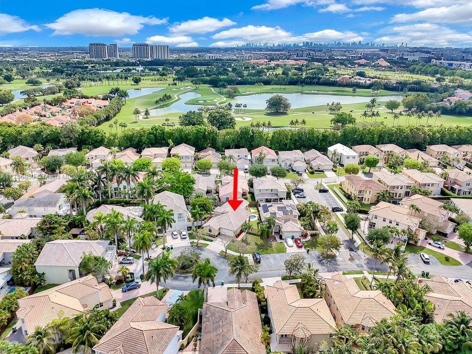 Vendido Recientemente: $840,000 (3 camas, 2 baños, 1595 Pies cuadrados)