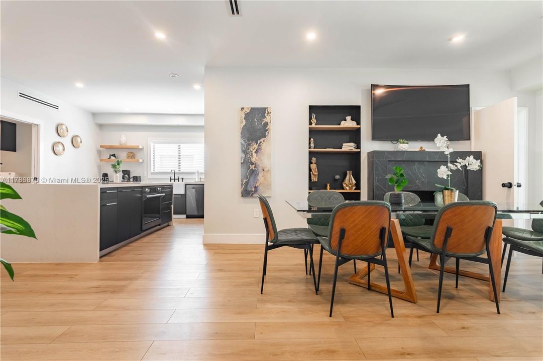 For Sale: $1,519,900 (5 beds, 4 baths, 1566 Square Feet)