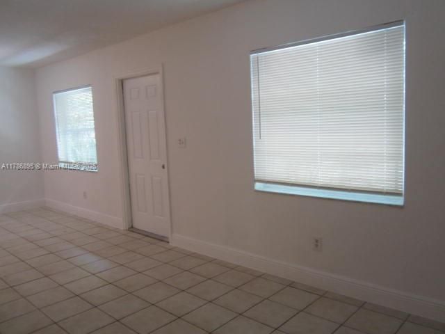 Apt 2, 2bed/1bath