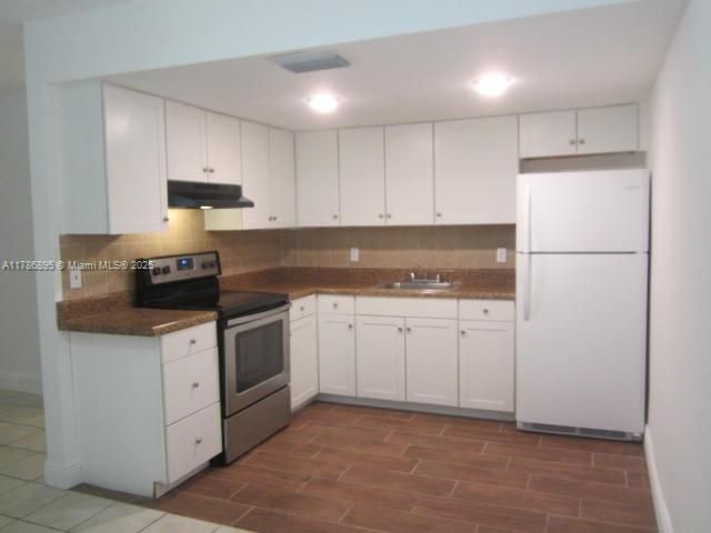 Apt 2, 2bed/1bath