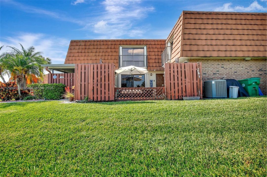 For Sale: $434,000 (3 beds, 2 baths, 1654 Square Feet)