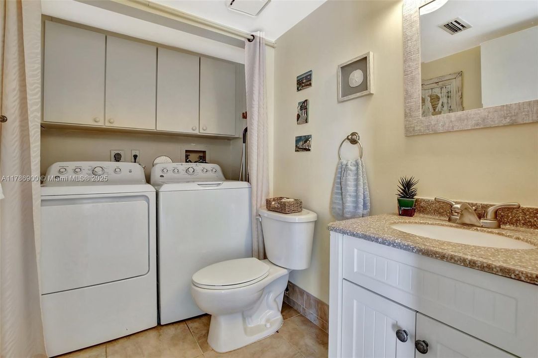 For Sale: $434,000 (3 beds, 2 baths, 1654 Square Feet)