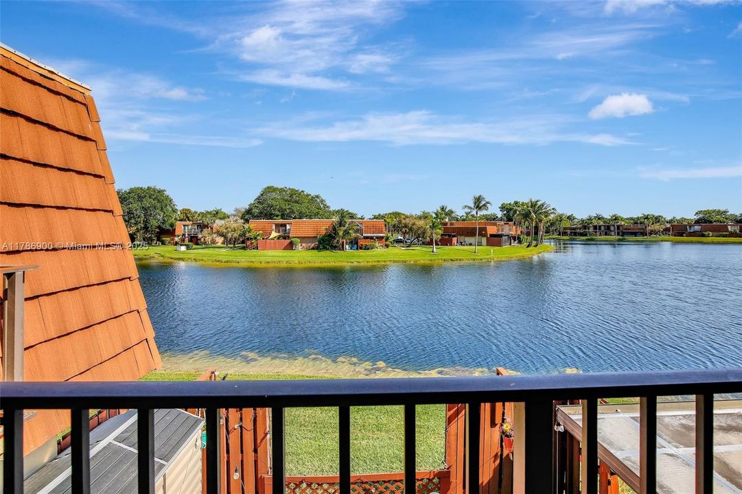 For Sale: $434,000 (3 beds, 2 baths, 1654 Square Feet)