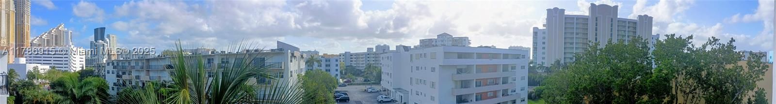 Recently Rented: $2,400 (2 beds, 2 baths, 1200 Square Feet)