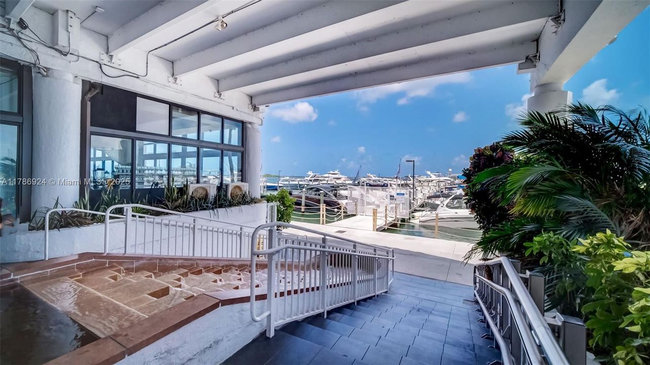 Recientemente alquilado: $7,000 (3 camas, 3 baños, 1827 Pies cuadrados)